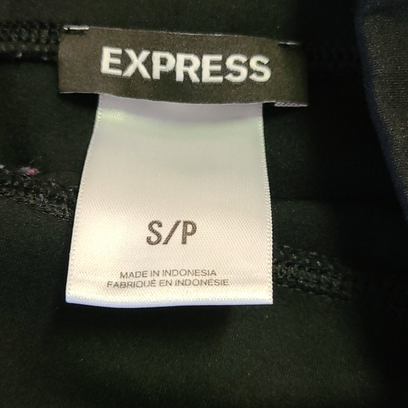 Express leggings 💕💕 - Picture 6 of 7